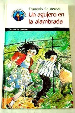 Un Agujero en la Alambrada