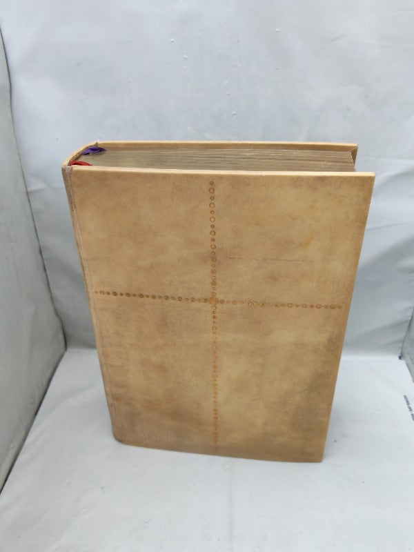 Biblia de la Familia. la Santa Biblia. Texto del Antiguo y Nuevo Testamento Según Traducción Directa de los Originales Hebreo y Griego