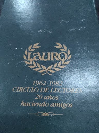 Lote Libros Gonzalo Torrente Ballester, Juan José Mira y Luisa Forrellad con Estuche Conmemorativo de Cartón