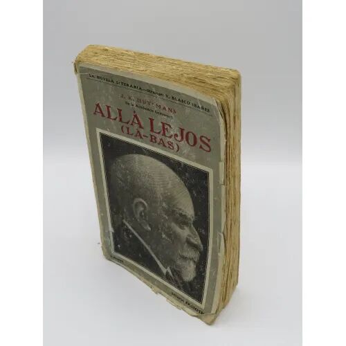 Allà Lejos / Là-bas