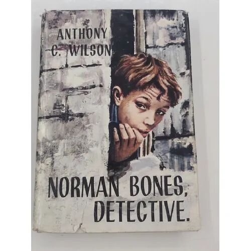 Norman Bones, Detective