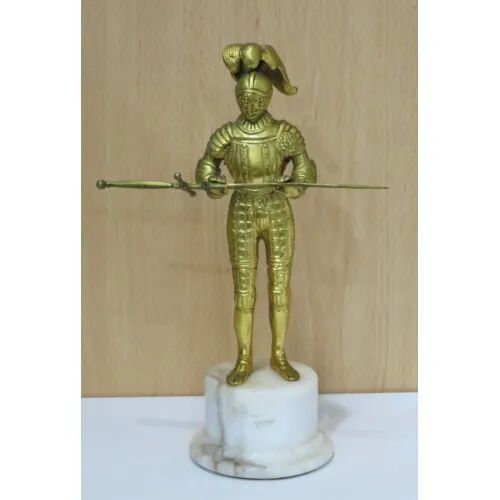 Figura en Bronce
